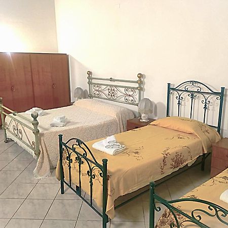 شقة Palazzo Barone Muzio باليرمو المظهر الخارجي الصورة