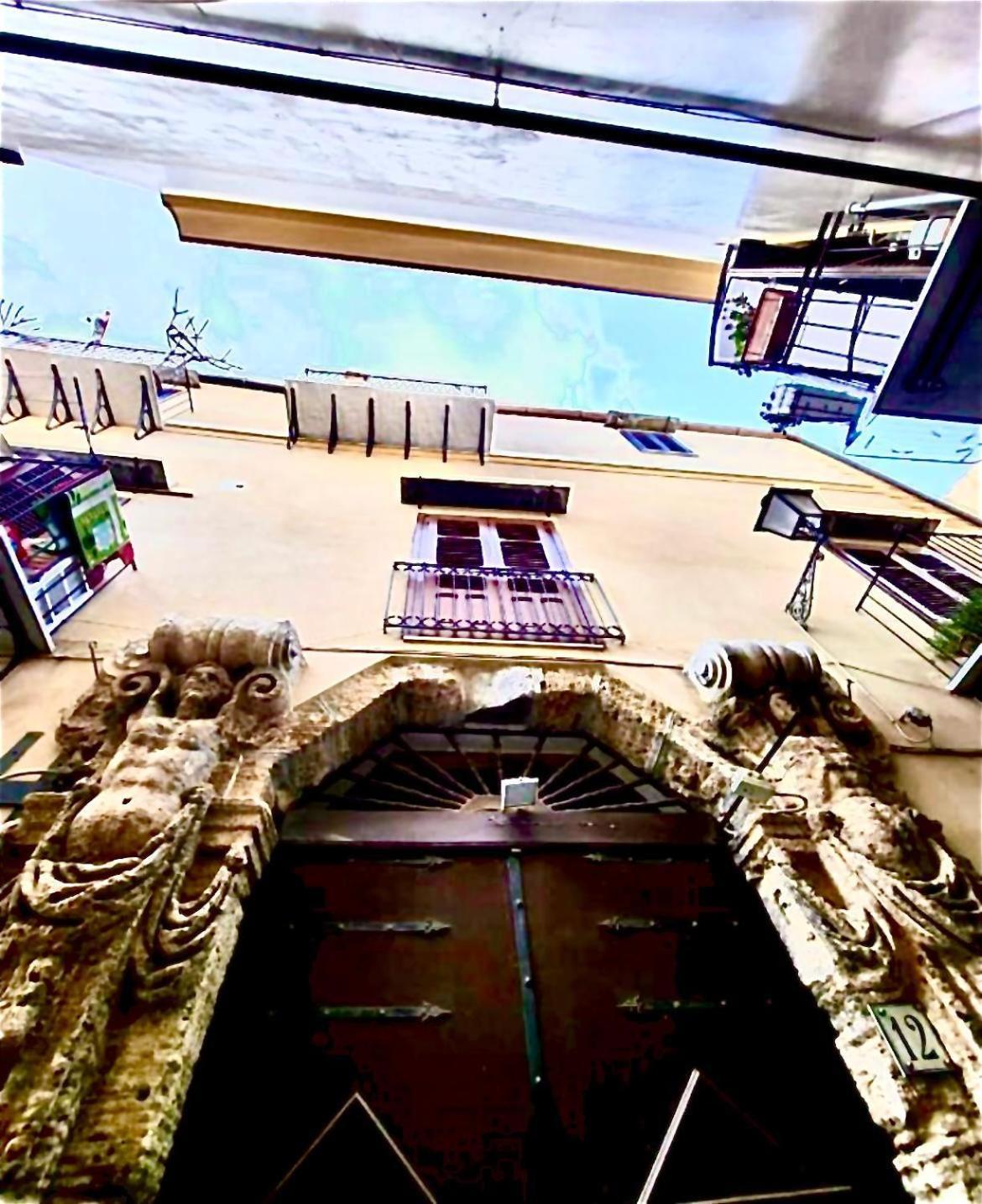 شقة Palazzo Barone Muzio باليرمو المظهر الخارجي الصورة